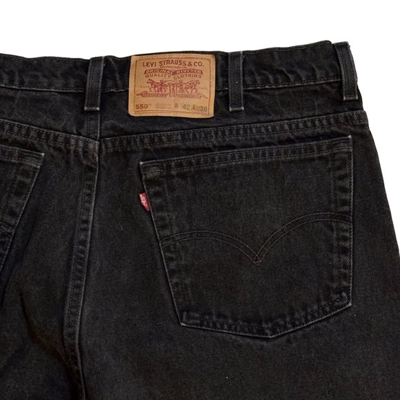 Vtg Levi's 550 Mens Black Relaxed Fit Tapered Leg Red Tab Jeans SZ 42 x 30 1996 - Picture 5 of 11